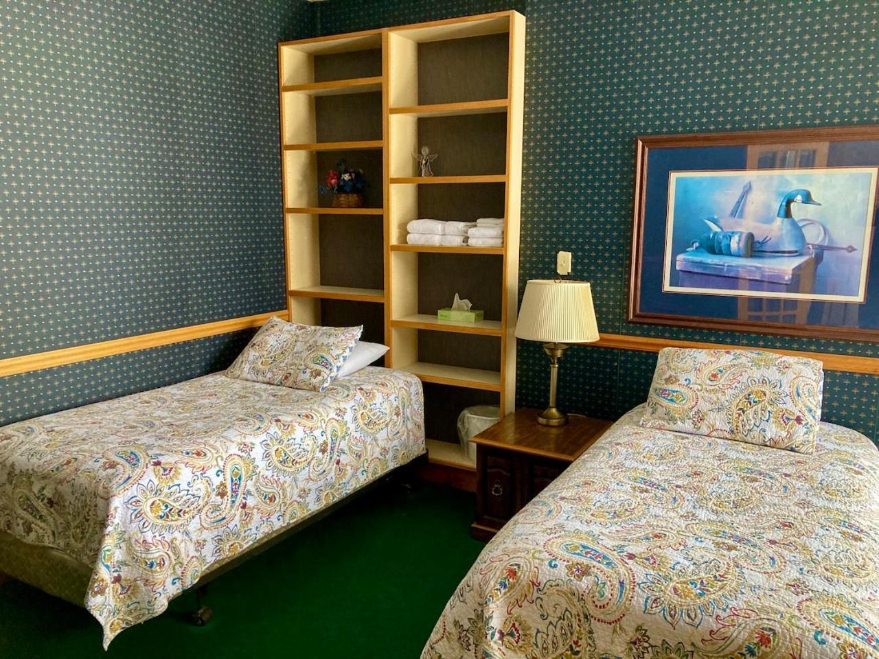 Garden Grove Retreat & Lodging Near Pictured Rocks, Fayette, Trails Exterior foto